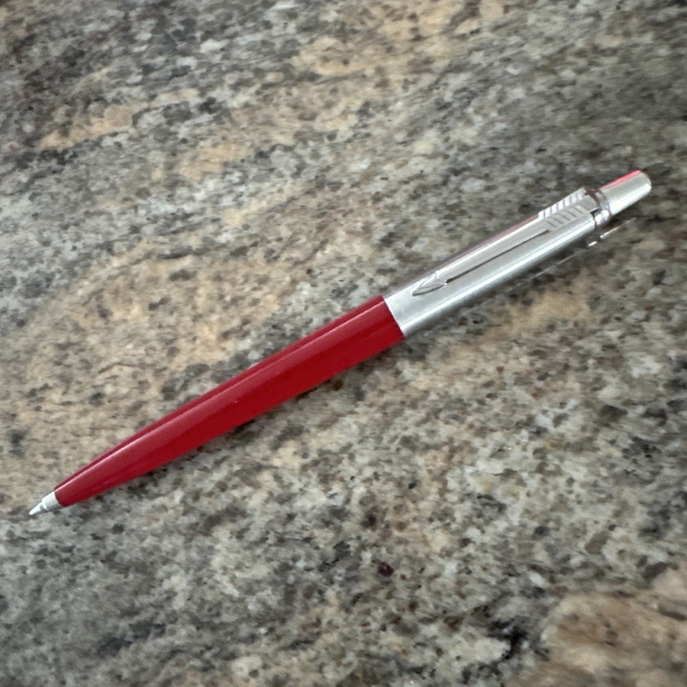 Parker JOTTER LI Burgundy Chrome Plastic Threads Ball Point Black Ink Works